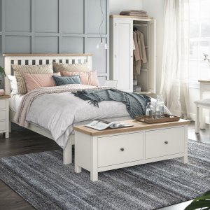 Compton Bedroom