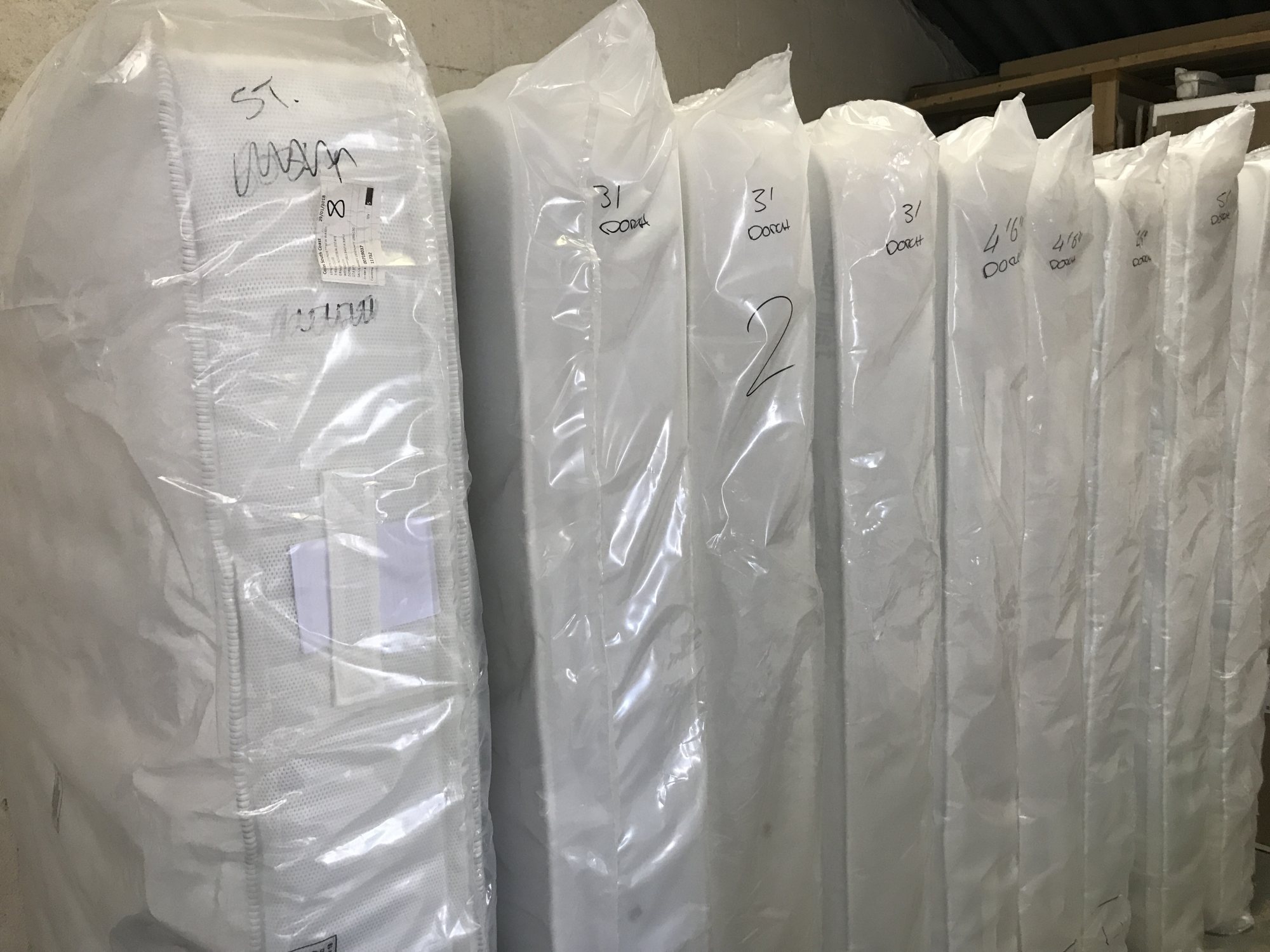 MATTRESSES Hundreds in stock for immediate delivery! London Lounge
