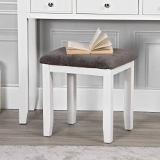 Fenton Stool Fenton Stool