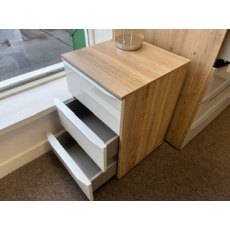 Morano Deluxe 3 Drawer Bedside Chest Morano Deluxe 3 Drawer Bedside Chest