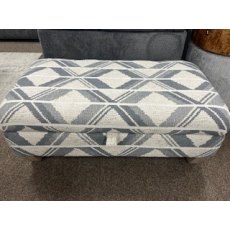 Novaro Storage Ottoman Stool Novaro Storage Ottoman Stool