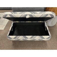 Novaro Storage Ottoman Stool Novaro Storage Ottoman Stool