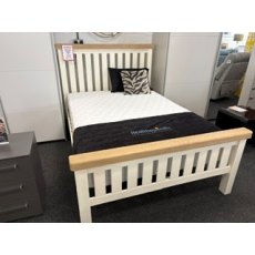 Wilton 4'6 Double Bedframe Wilton 4'6 Double Bedframe