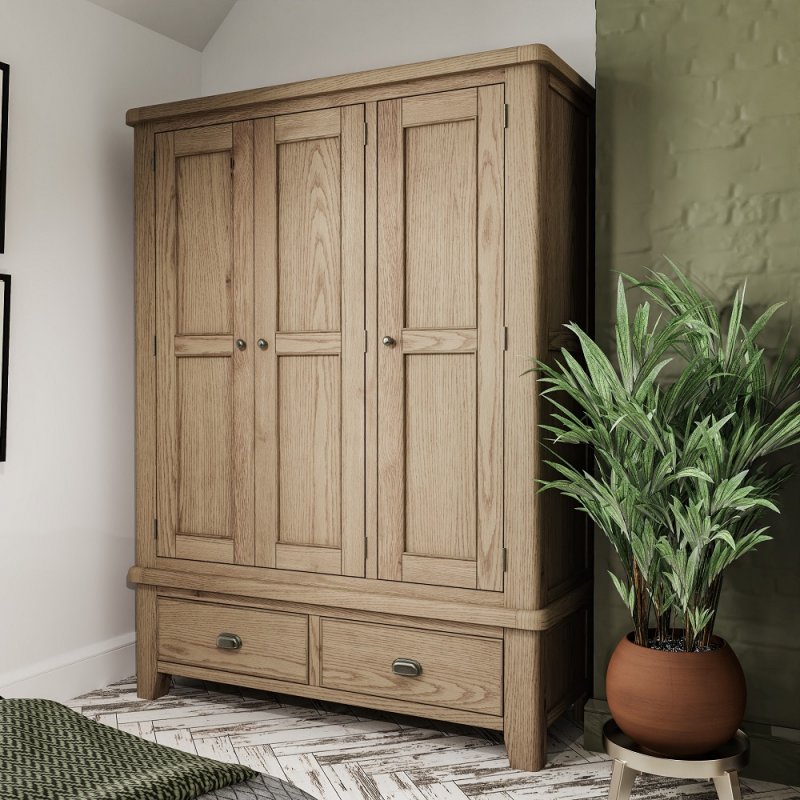 Selkirk 3 Door Wardrobe