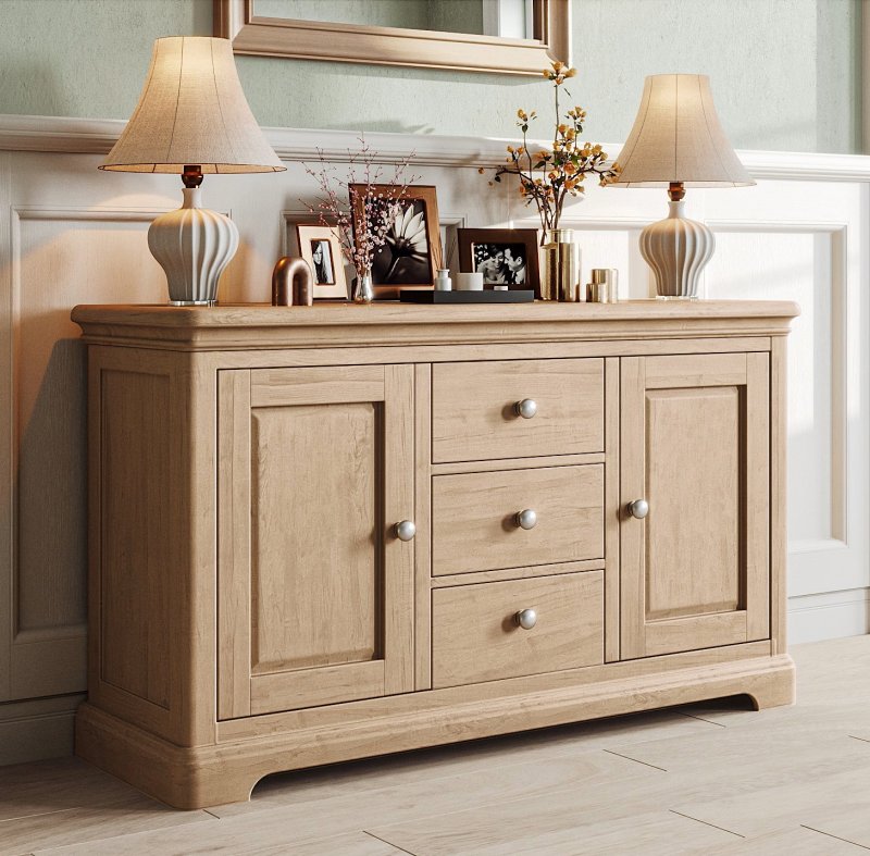 Braunton Oak 2 Door 3 Drawer Sideboard
