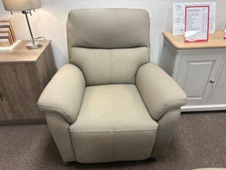 Bellagio Power Recliner In Leather