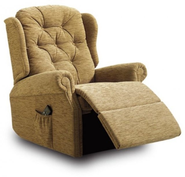 Celebrity Furniture Woburn Standard Single Motor Recliner Chair in Fabric